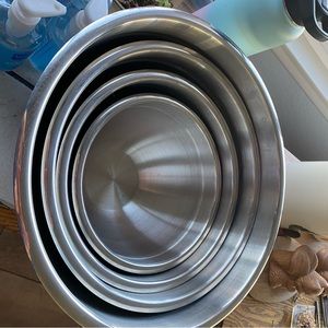 Professional Tramontina 4 Pc 18/10 Stainless Steel Nesting Bowls 3, 5, 8 13Q